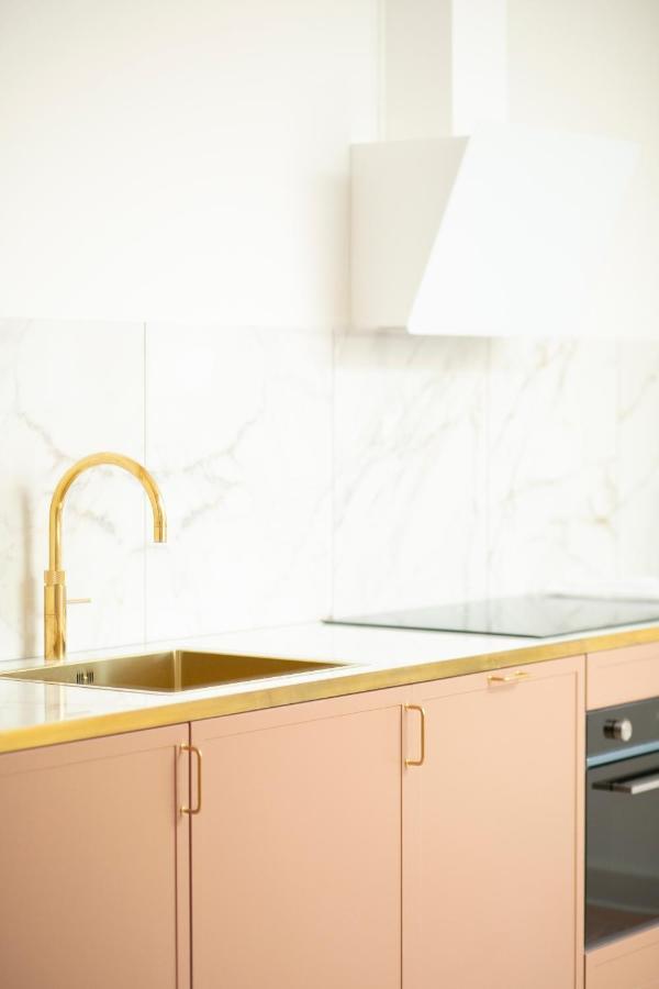 Modern 3Br Duplex Apartment In Nyhavn W Private Balcony Kopenhagen Buitenkant foto