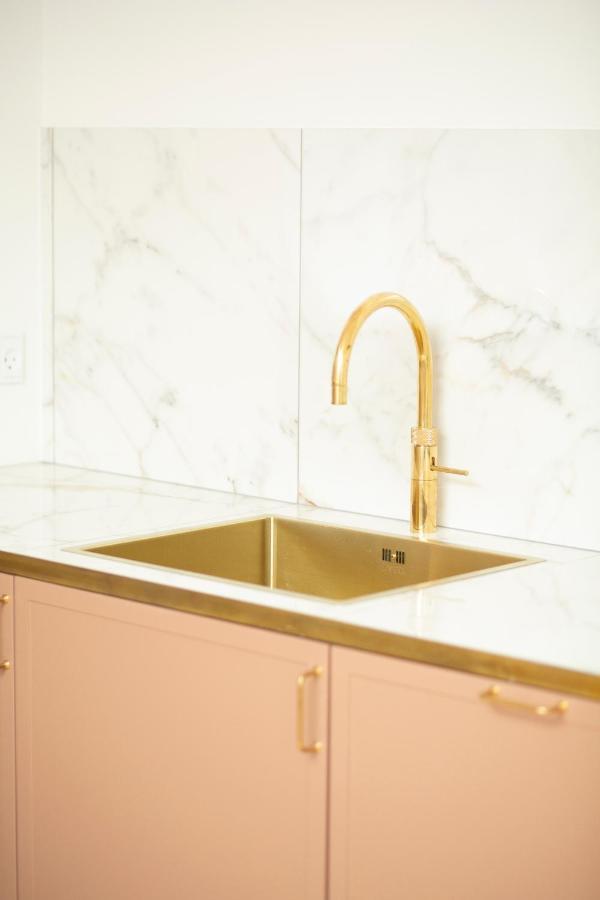 Modern 3Br Duplex Apartment In Nyhavn W Private Balcony Kopenhagen Buitenkant foto