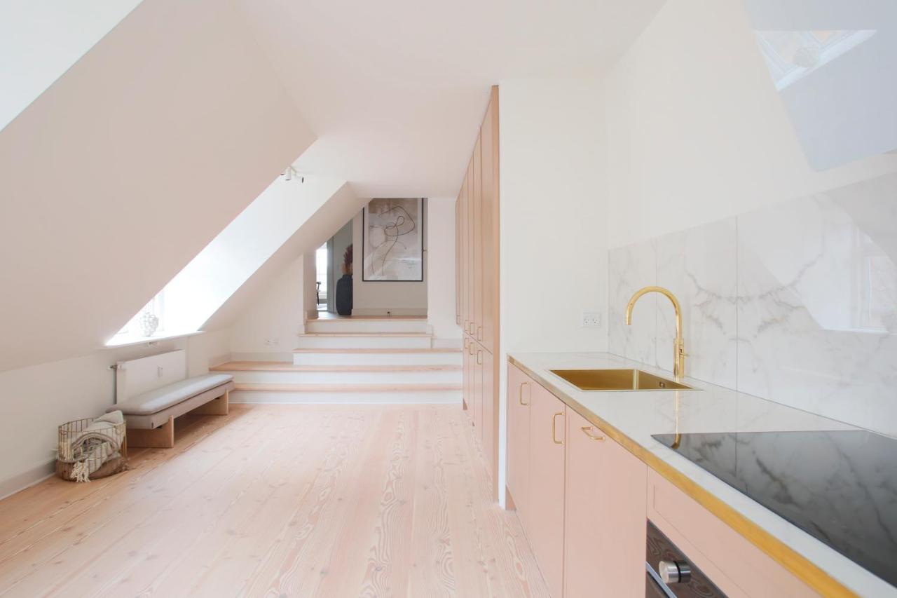 Modern 3Br Duplex Apartment In Nyhavn W Private Balcony Kopenhagen Buitenkant foto