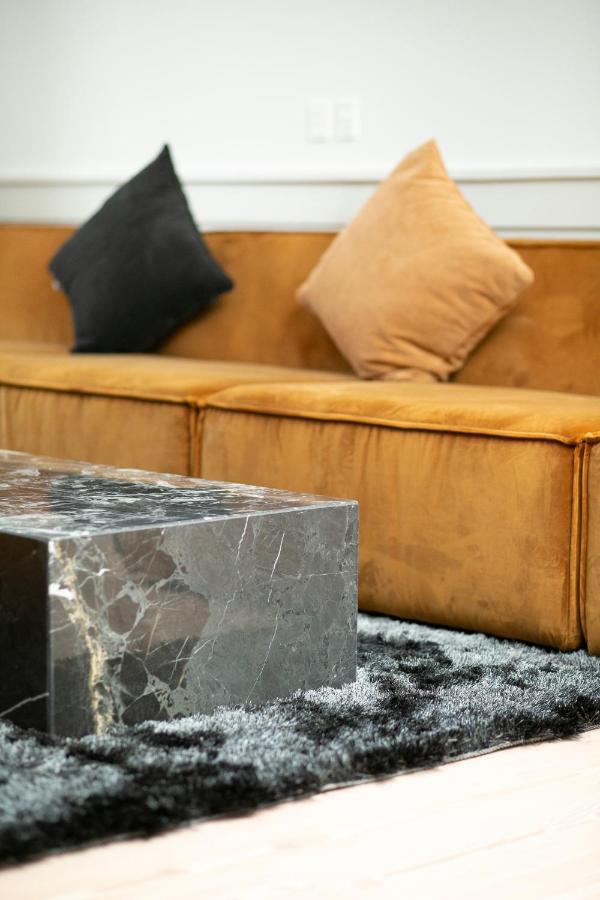 Modern 3Br Duplex Apartment In Nyhavn W Private Balcony Kopenhagen Buitenkant foto